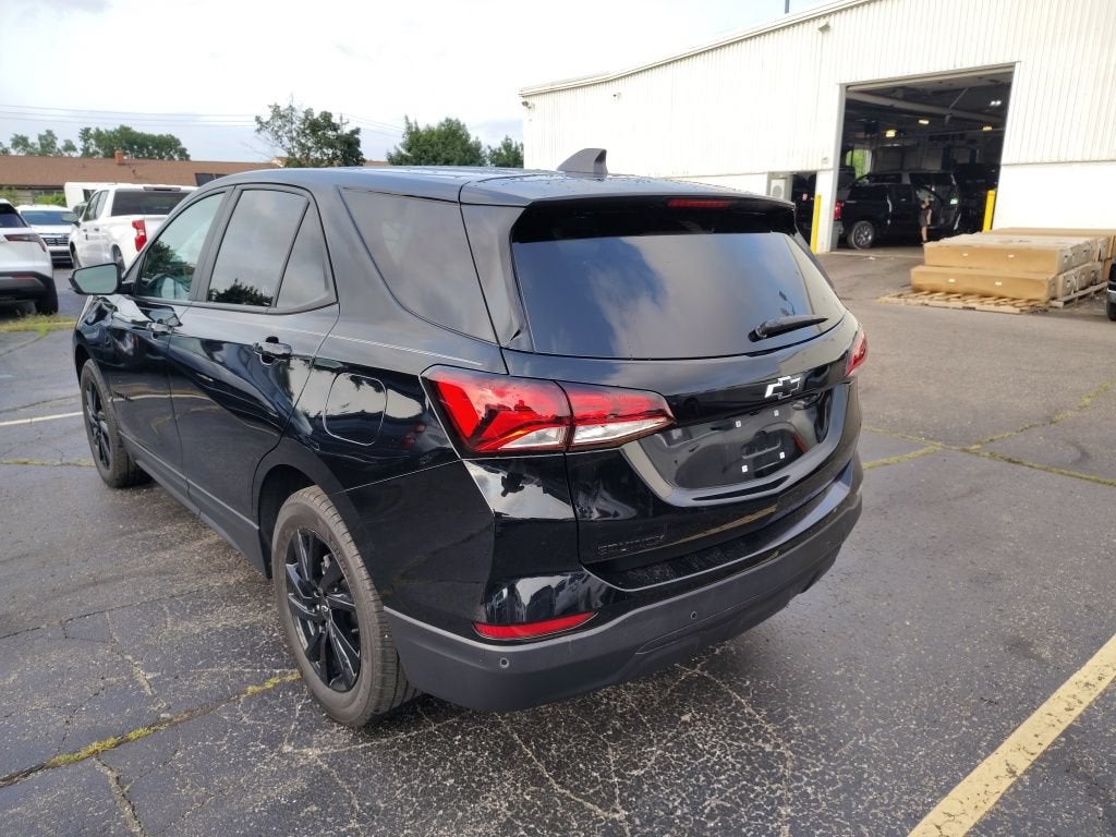 2024 Chevrolet Equinox LS