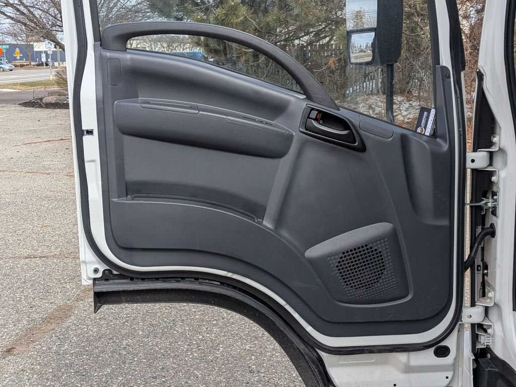 2024 Chevrolet Low Cab Forward 4500 HG Base