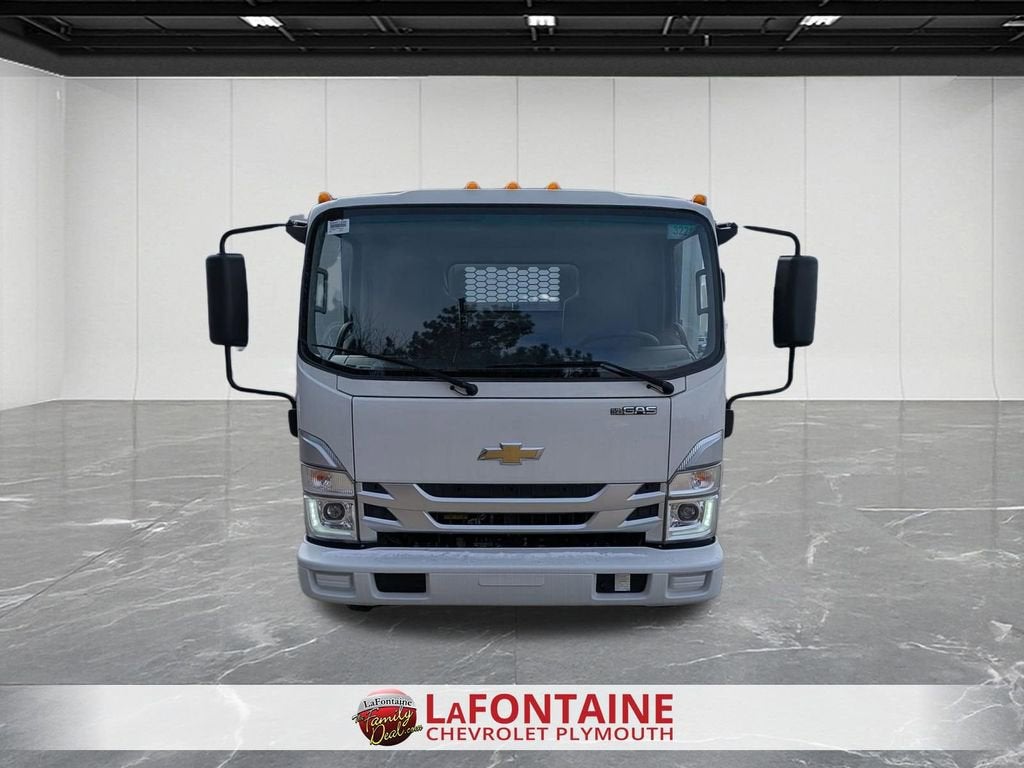 2024 Chevrolet Low Cab Forward 4500 HG Base