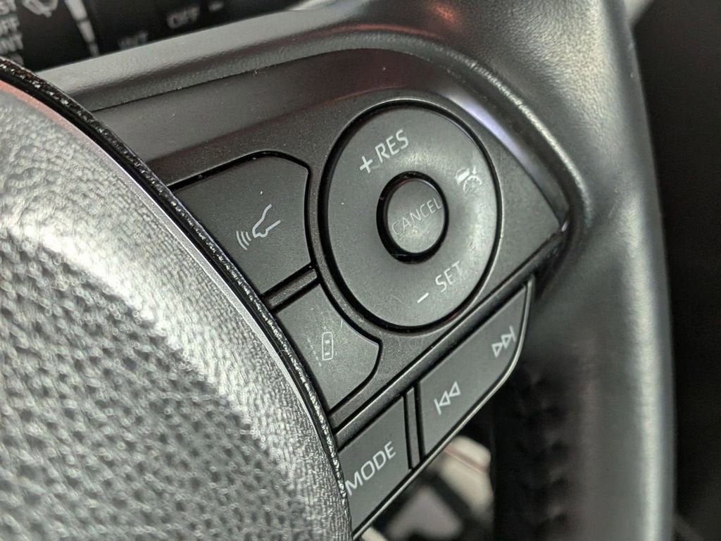 2020 Toyota Corolla Hatchback SE