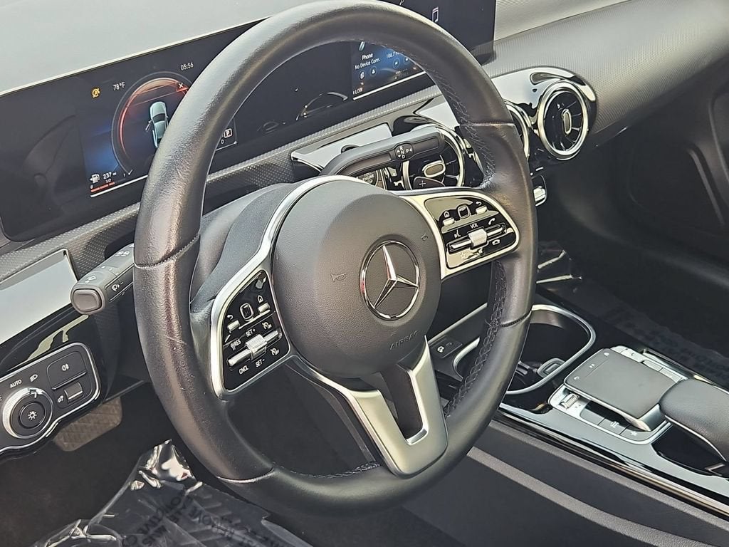 2020 Mercedes-Benz A 220 A 220