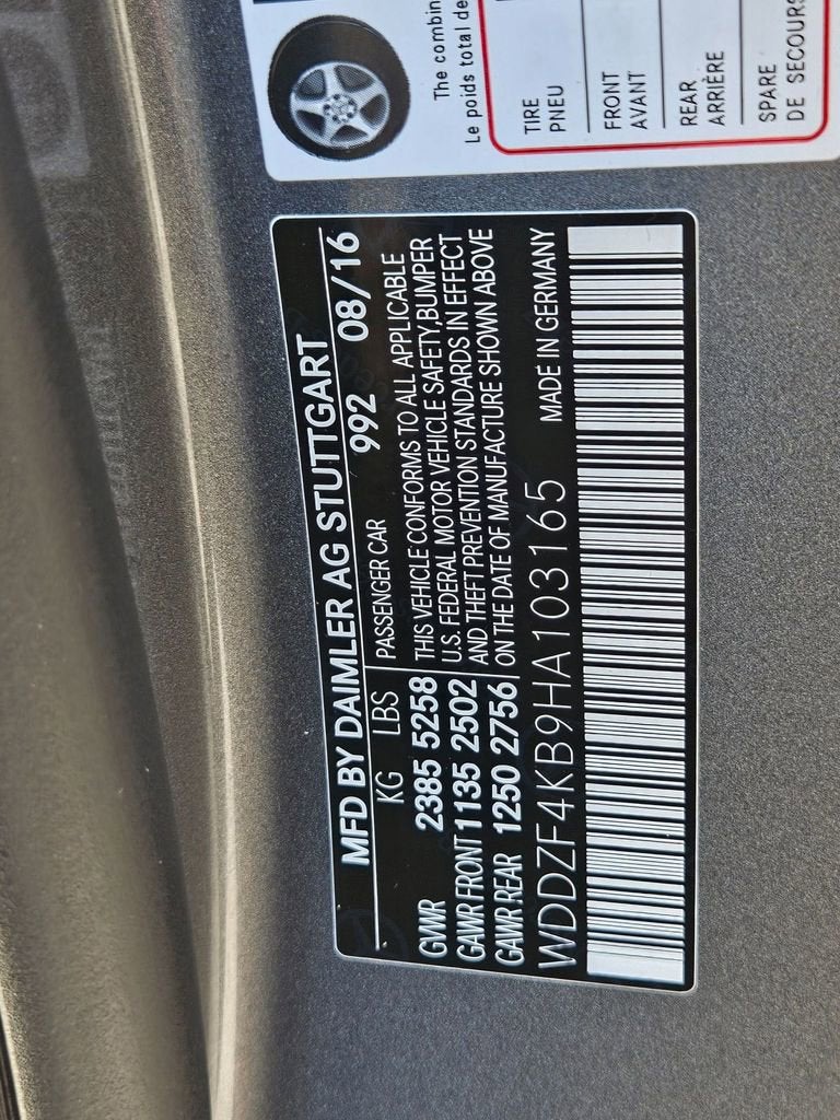 2017 Mercedes-Benz E 300 4MATIC®