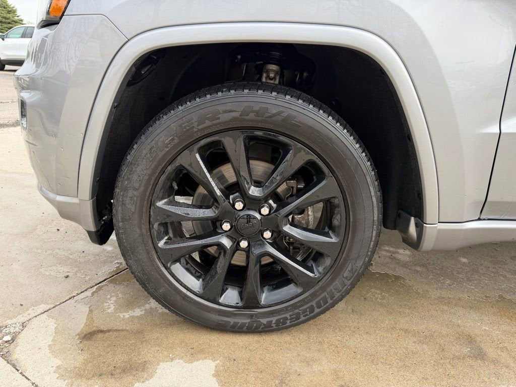 2021 Jeep Grand Cherokee Laredo X 4x4