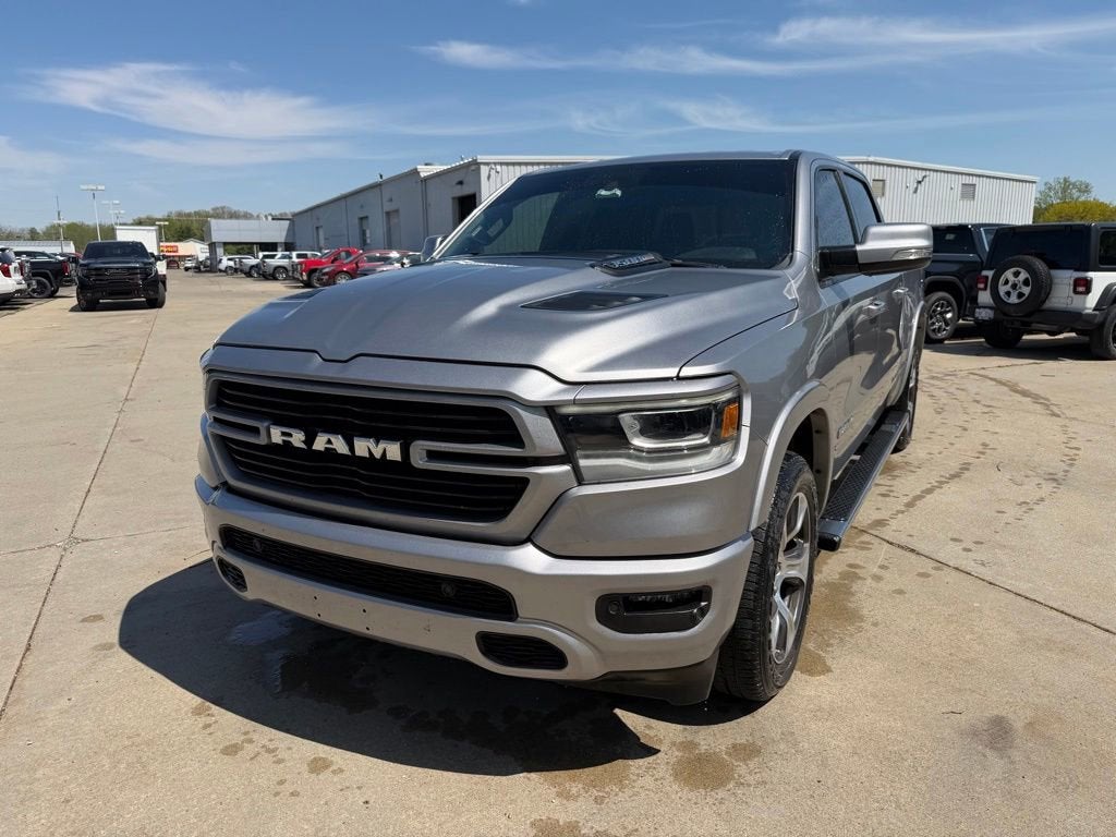 2022 RAM 1500 Laramie Crew Cab 4x2 5'7" Box