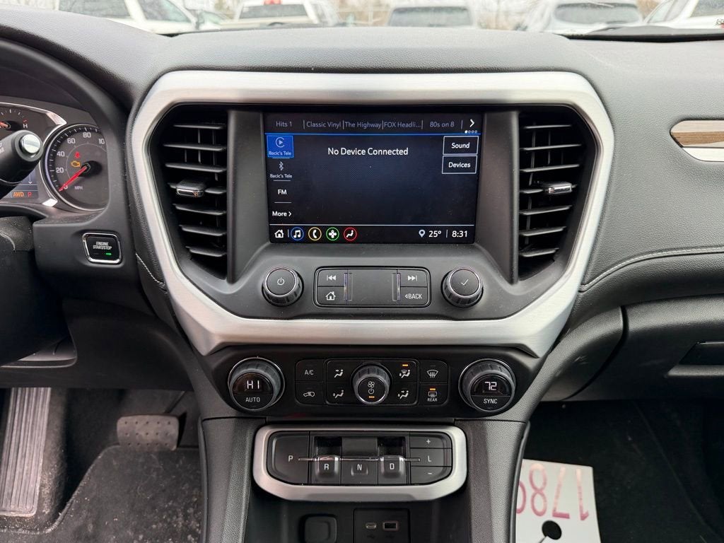 2023 GMC Acadia SLE