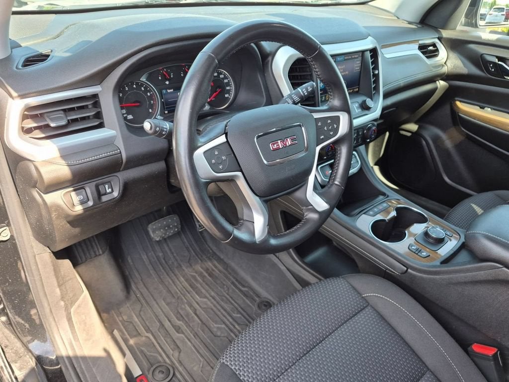 2020 GMC Acadia SLE