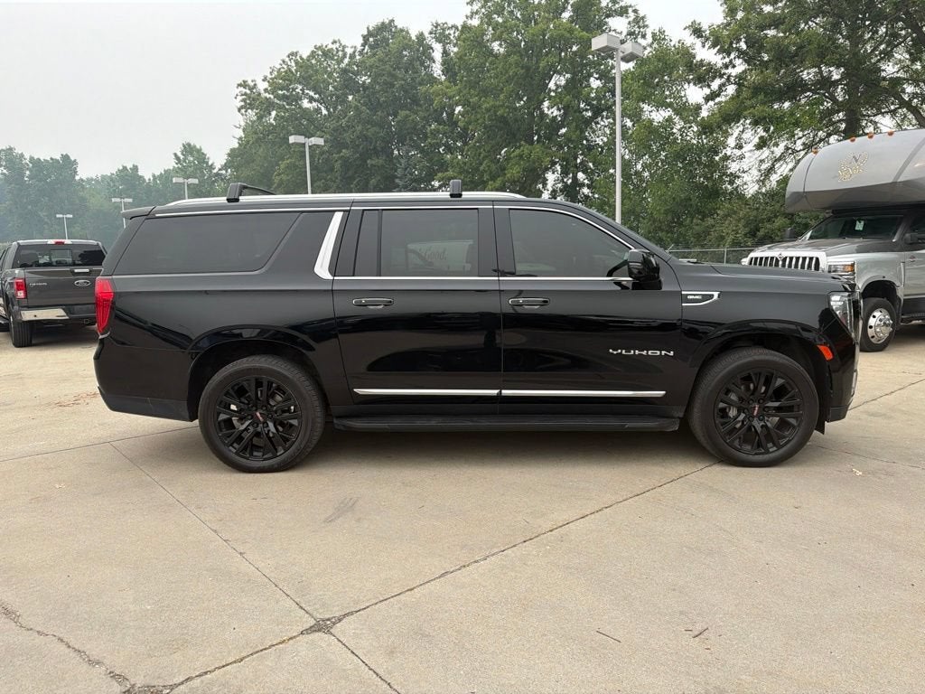 2021 GMC Yukon XL SLT