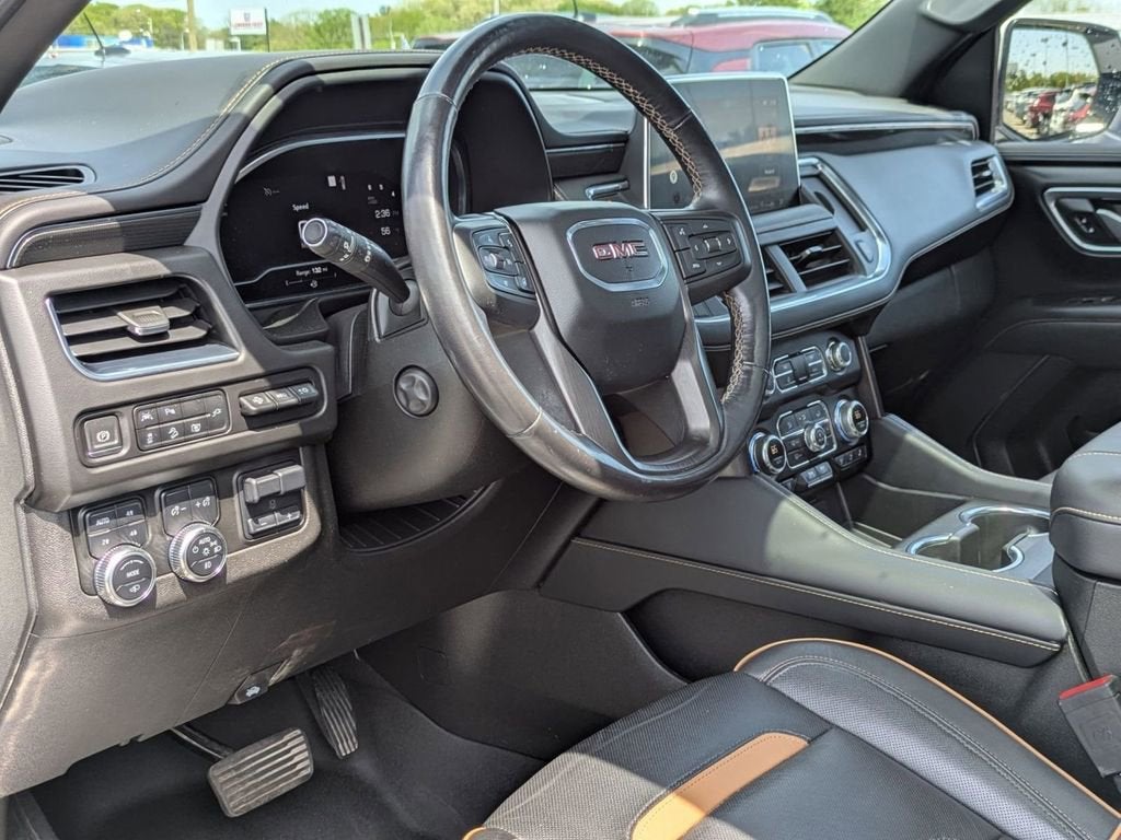 2022 GMC Yukon XL AT4