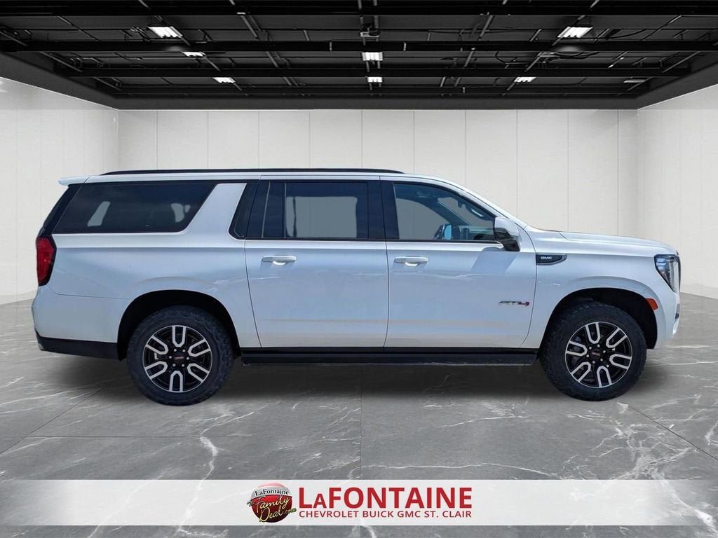 2022 GMC Yukon XL AT4