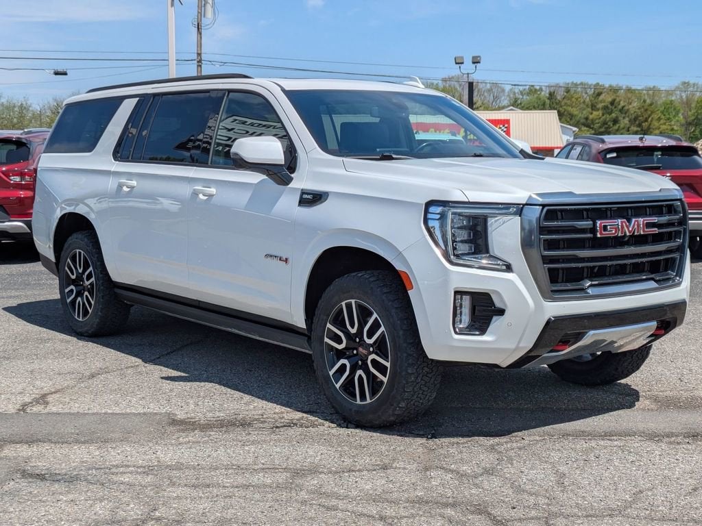 2022 GMC Yukon XL AT4