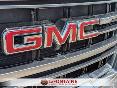 2022 GMC Yukon XL AT4