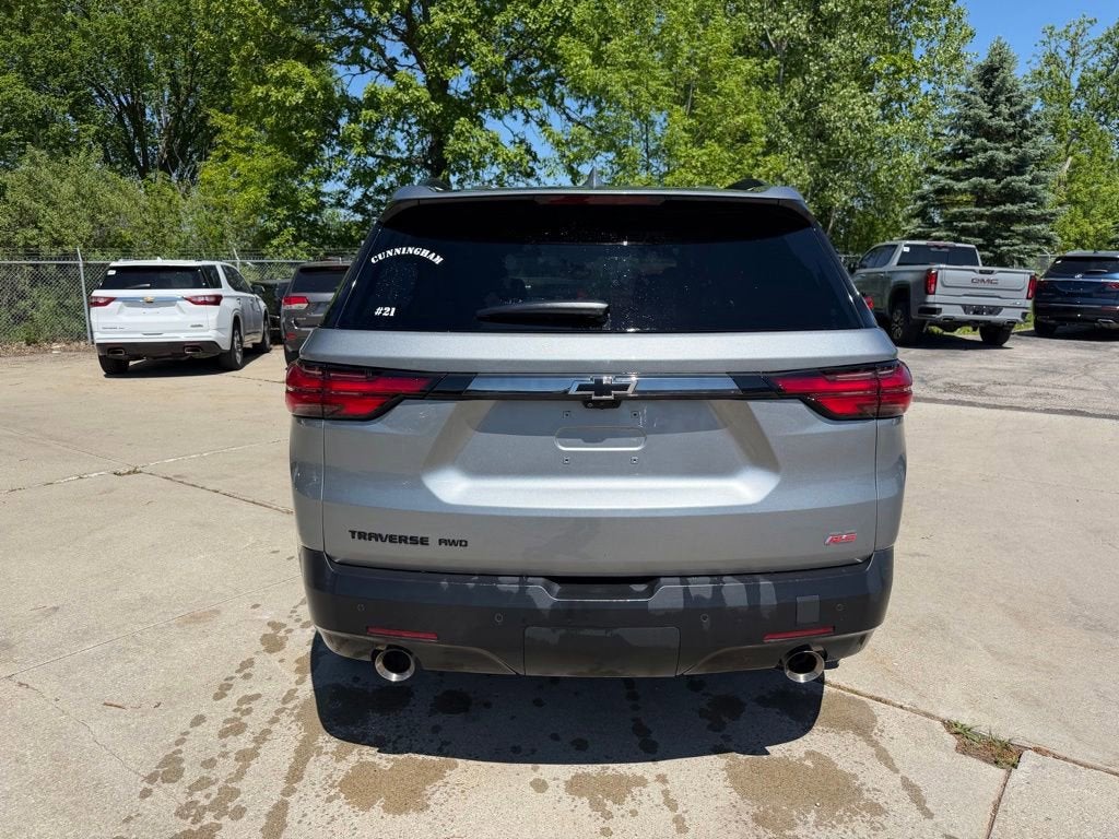 2023 Chevrolet Traverse RS
