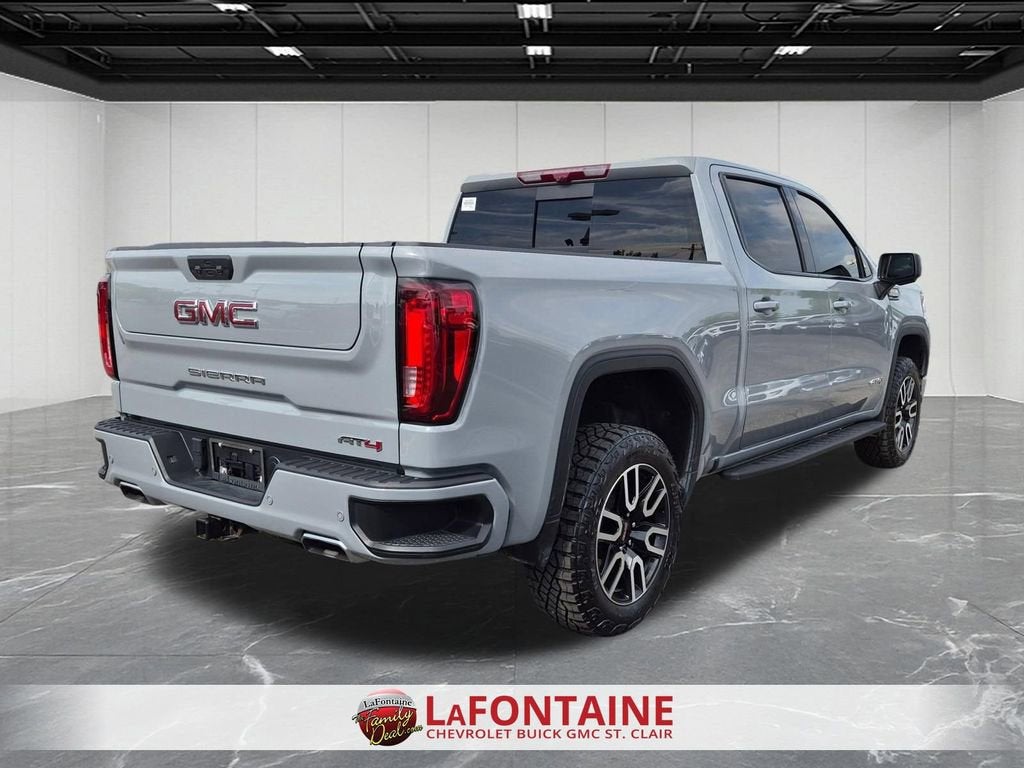 2024 GMC Sierra 1500 AT4