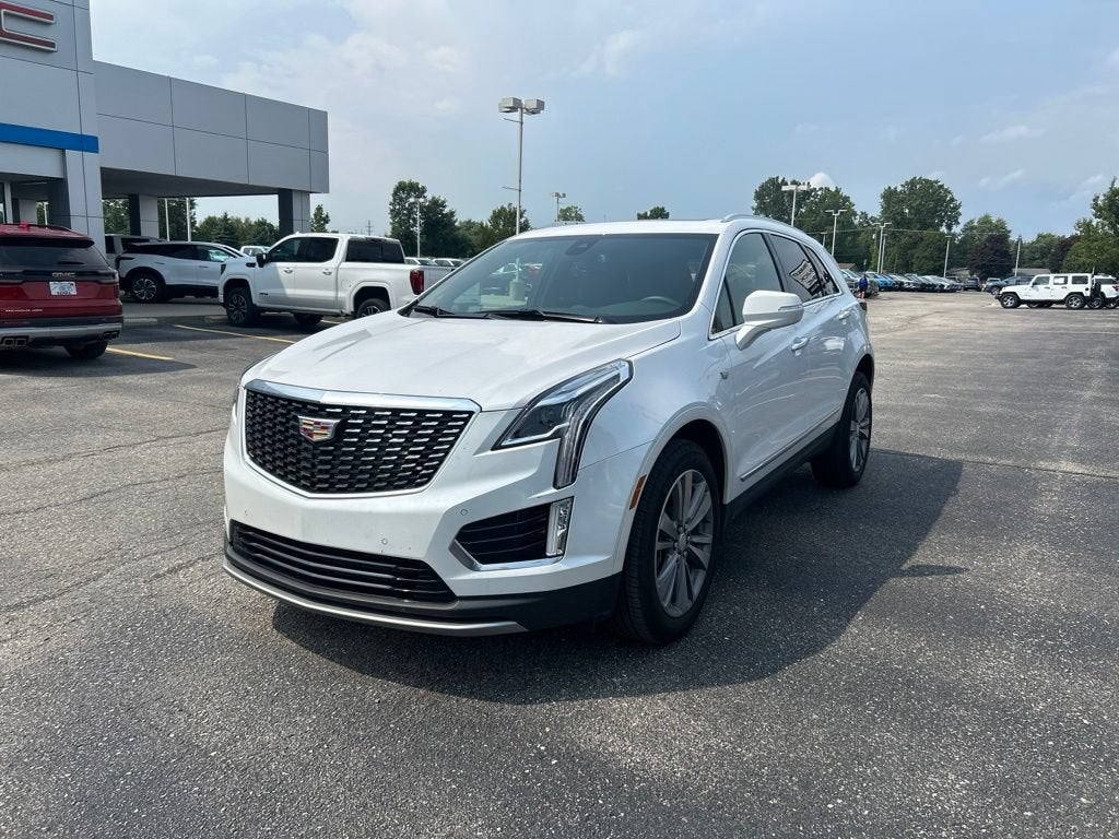 2025 Cadillac XT5 Premium Luxury