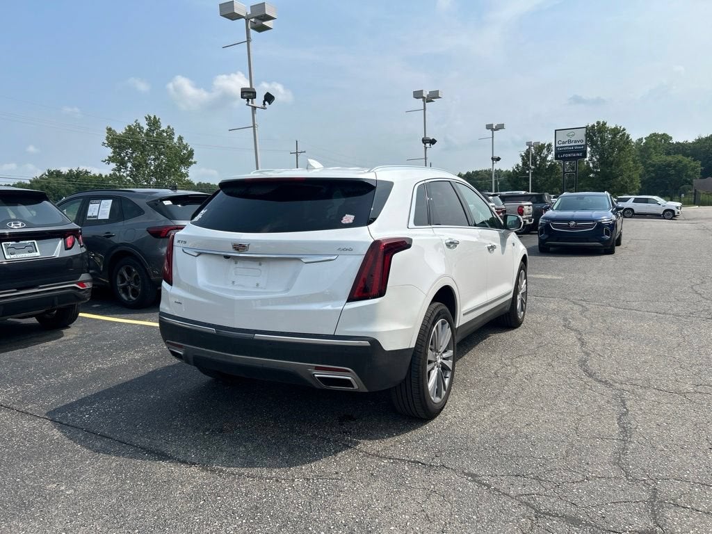 2025 Cadillac XT5 Premium Luxury