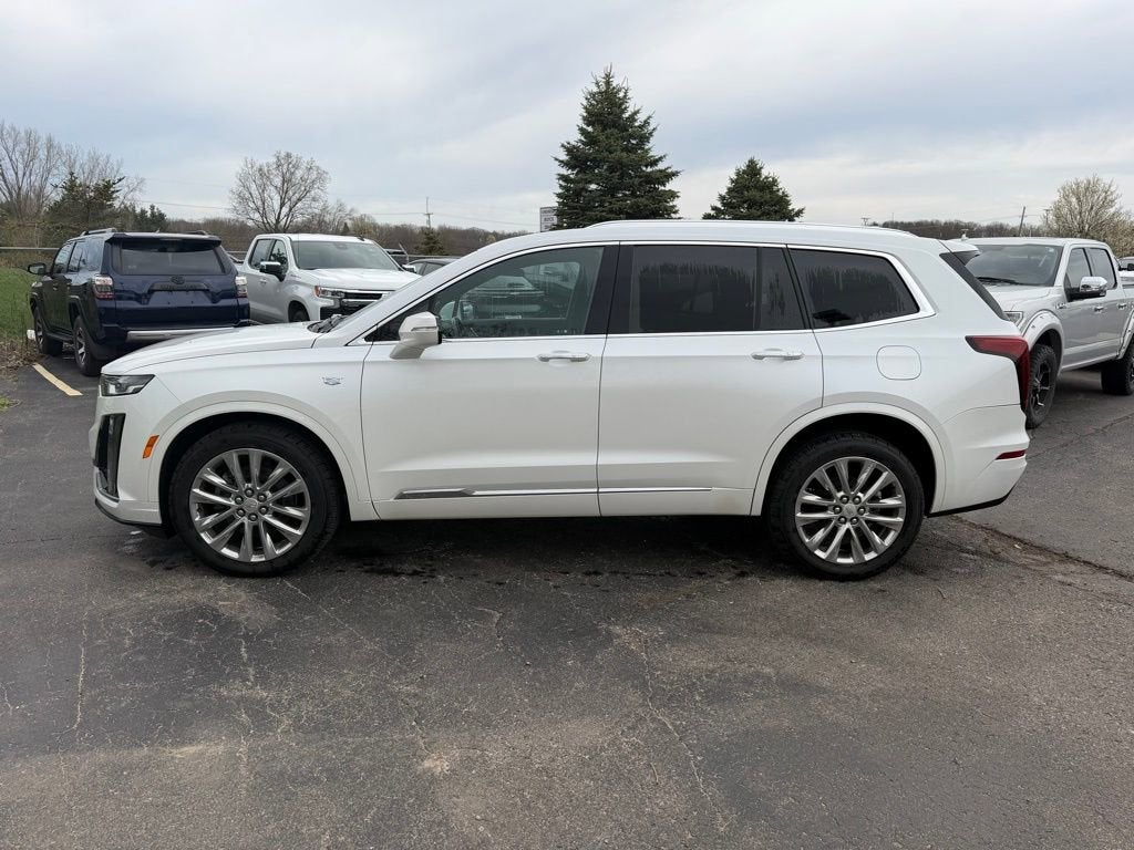 2022 Cadillac XT6 Premium Luxury