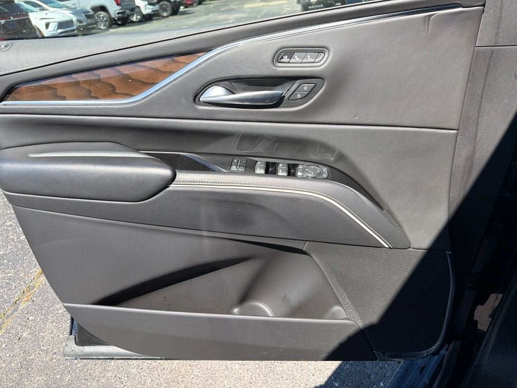 2023 Cadillac Escalade Sport Platinum
