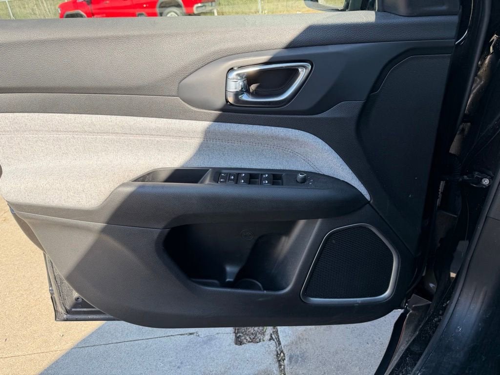 2023 Jeep Compass Latitude Lux FWD