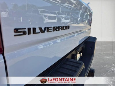2022 Chevrolet Silverado 1500 Custom Trail Boss