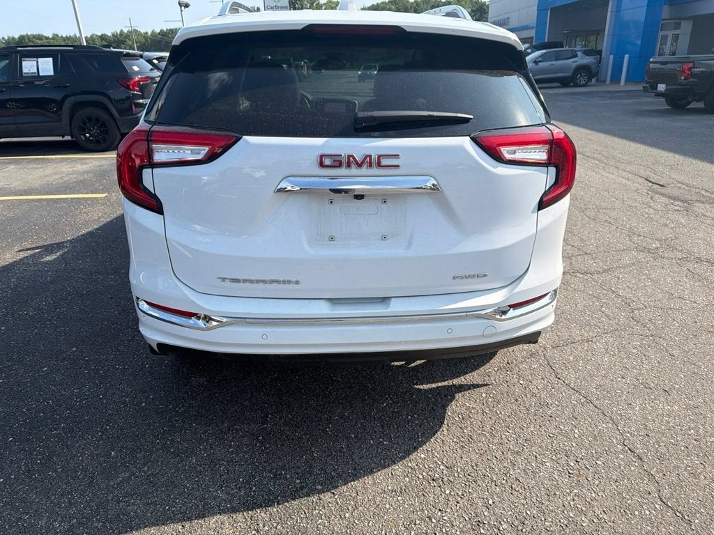 2024 GMC Terrain Denali