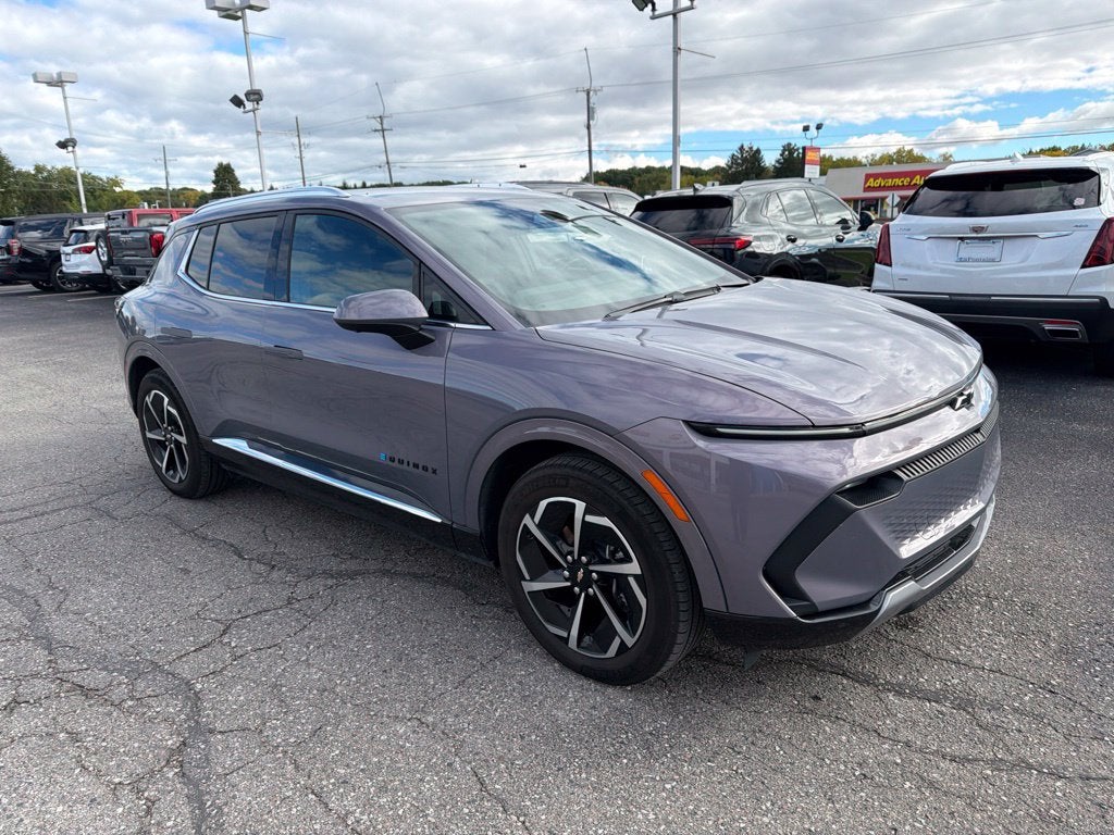 Used 2024 Chevrolet Equinox EV LT with VIN 3GN7DLRP3RS292146 for sale in China Township, MI