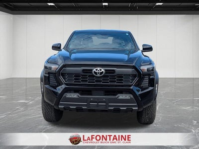2025 Toyota Tacoma 4WD SR