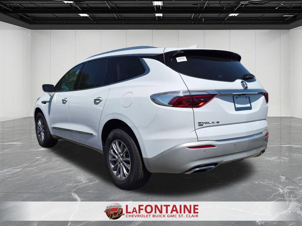 2024 Buick Enclave Essence