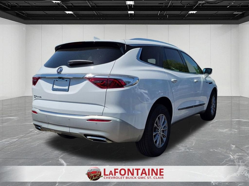 2024 Buick Enclave Essence