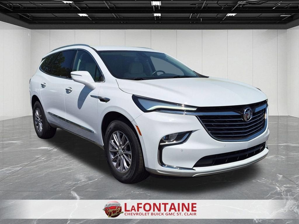 2024 Buick Enclave Essence