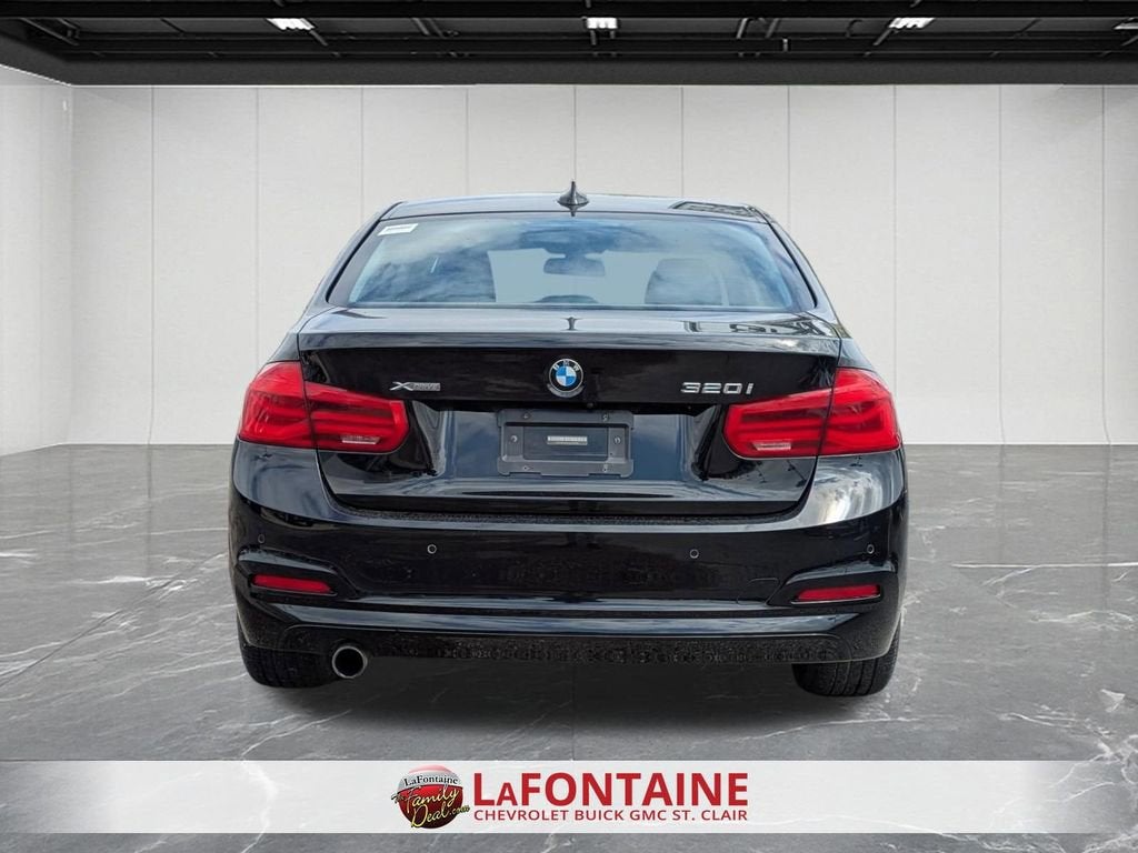 2016 BMW 320i xDrive
